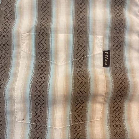 prAna Breathe Button-Up Short-Sleeve Striped Shirt Men’s Large - Multi Stripe - Picture 9 of 11